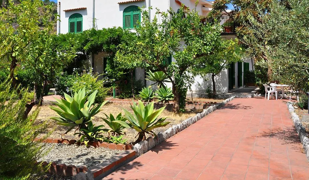 Seafront Apartments Garden House Taormina 0*,  Włochy