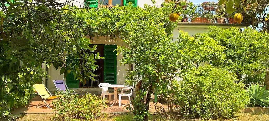 Seafront Apartments Garden House Taormina Włochy