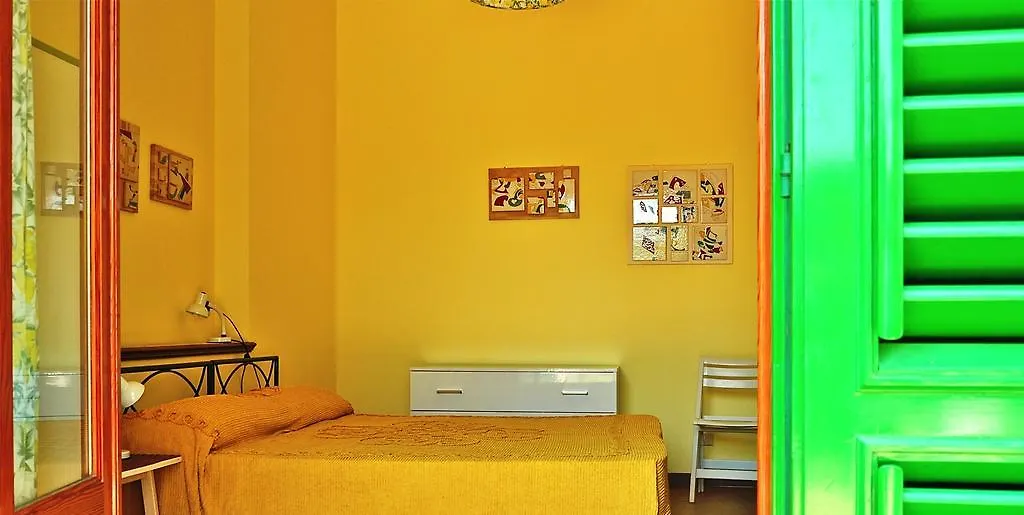 Seafront Apartments Garden House Taormina
